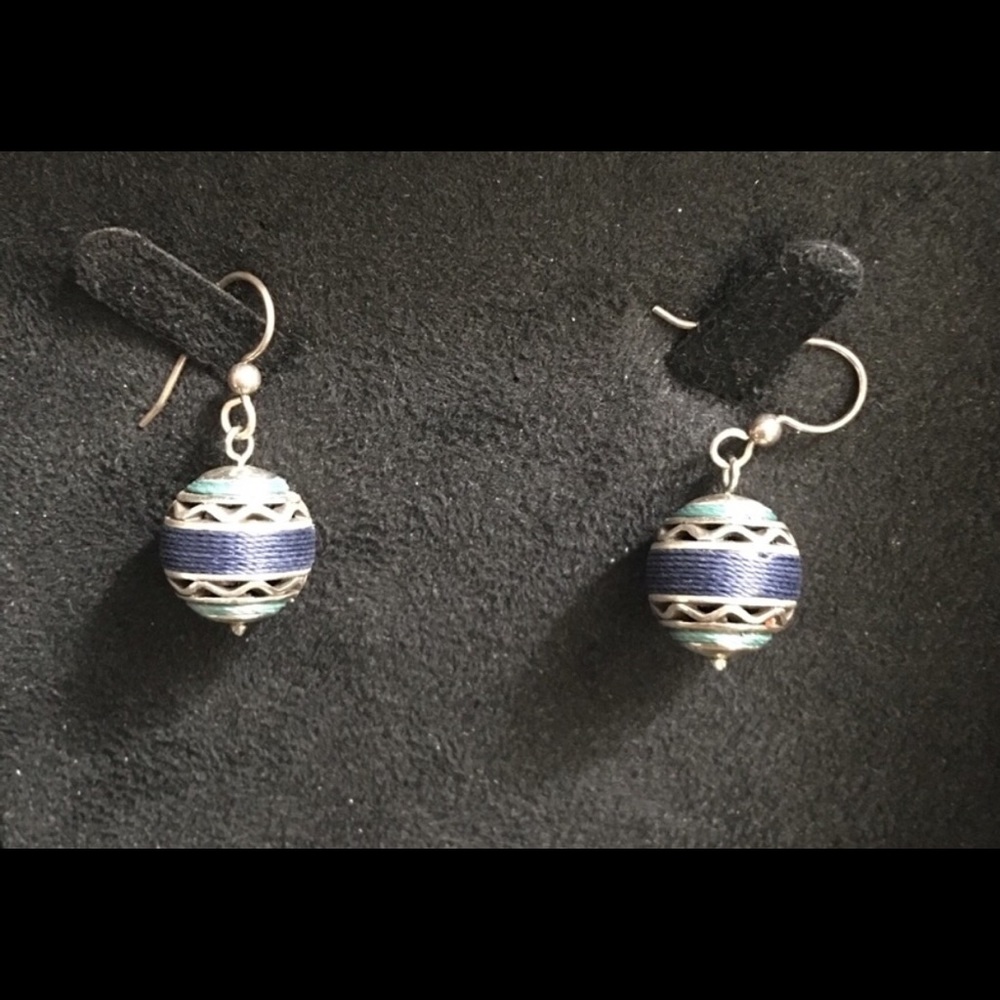 **SOLD***Silver tone Ball Drop Earrings